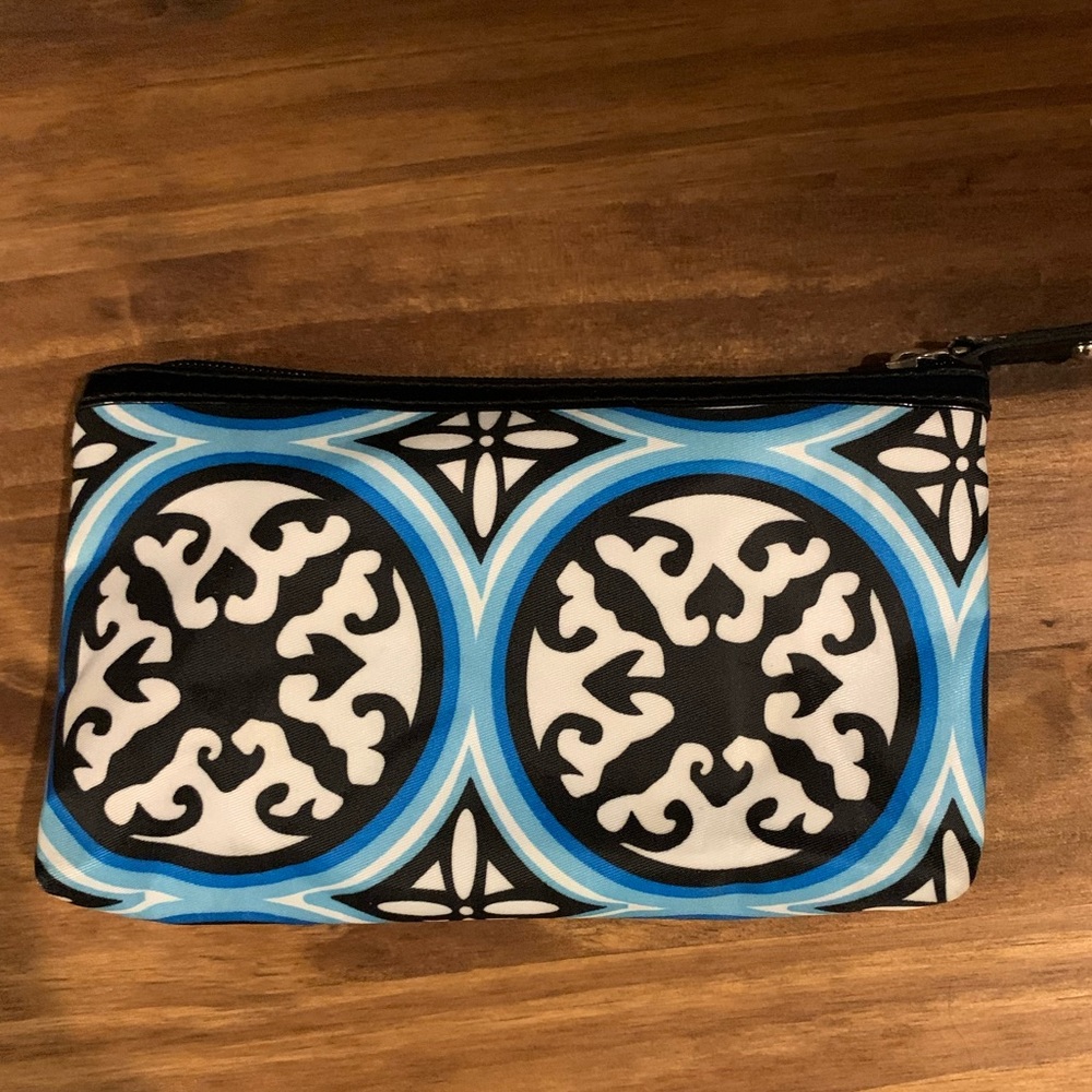 Toiletry Pouch - Picture 2 of 3